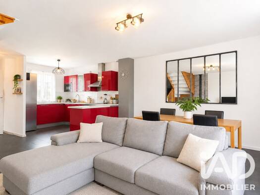 Maison à vendre 315 000 € 4 pièces 3 chambres 85 m² 188 m² de terrain Coubert 77170
