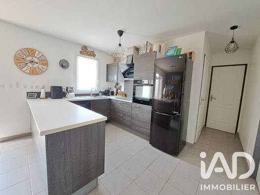 Pavillon à vendre 224 500 € 4 pièces 3 chambres 82 m² 739 m² de terrain Wavignies 60130