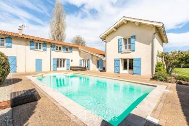 Maison à vendre - Neuf 749 000 € 9 pièces 7 chambres 310 m² 3 850 m² de terrain Reyrieux 01600