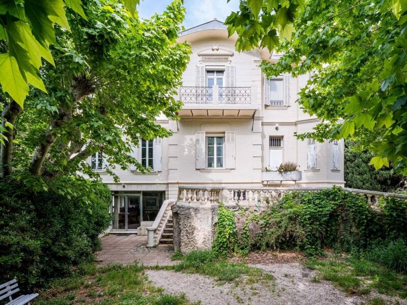 Maison à vendre, 325m², MARSEILLE 8E