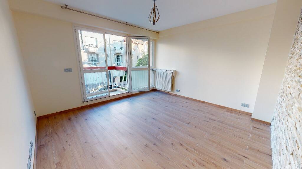 Maison à louer, 43m², COURBEVOIE