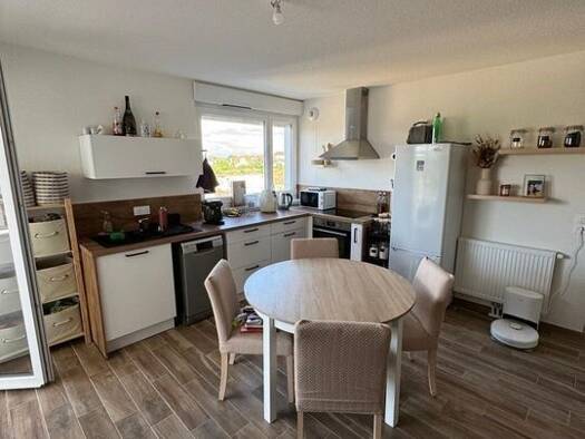 Appartement à louer 865 € 2 pièces 1 chambre 41 m² Metzgerhof-Hundshof-Schloessel Château Fia Haguenau 67500