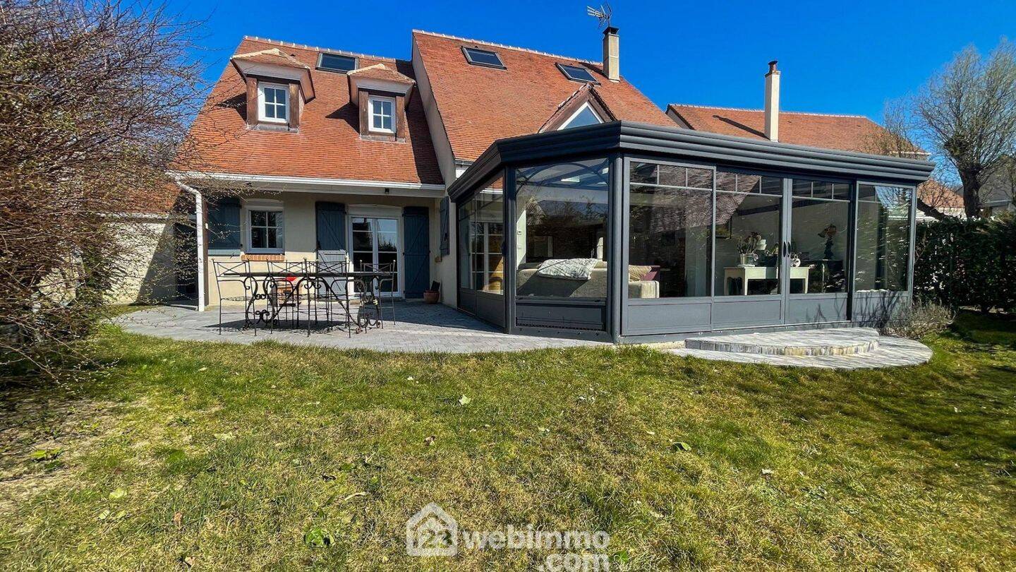 Maison à vendre, 219m², MAROLLES EN BRIE