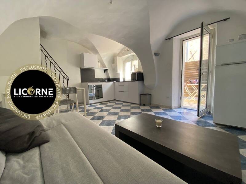 Maison à louer, 35m², LA ROQUE D'ANTHERON