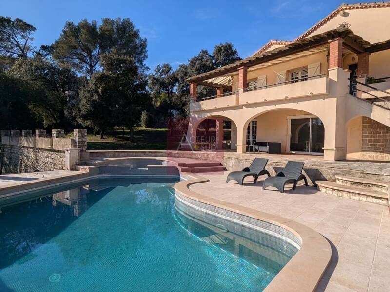 Maison à vendre, 390m², NIMES