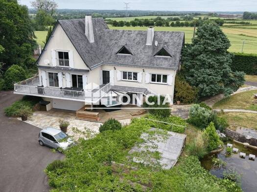Maison à vendre 525 000 € 8 pièces 5 chambres 309,8 m² 6 915 m² de terrain Beaucouzé 49070