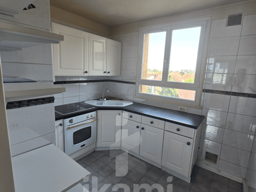 Appartement à vendre 199 000 € 3 pièces 2 chambres 64,86 m² Étage 3/4 Tour Eiffel-Marie-Paul Bert Aulnay-sous-Bois 93600