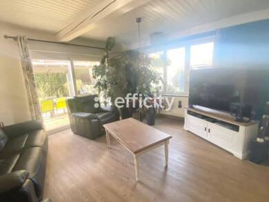 Maison à vendre 324 000 € 9 pièces 6 chambres 172 m² 3 720 m² de terrain Nort-Leulinghem 62890