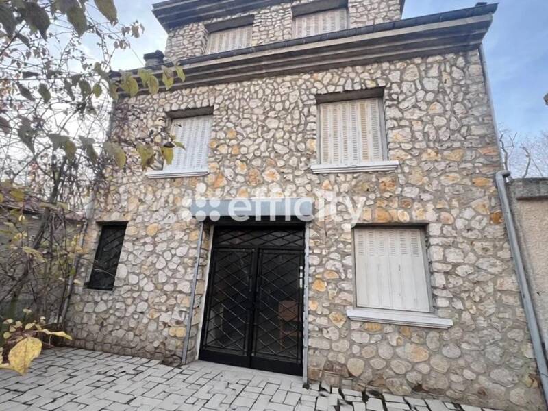 Maison à vendre, 250m², VILLETANEUSE