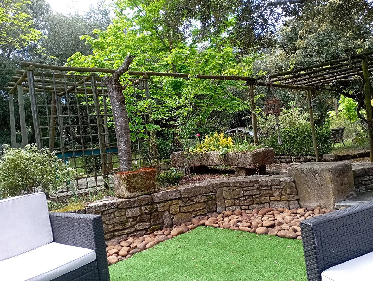 Maison à vendre, 125m², EYGALIERES