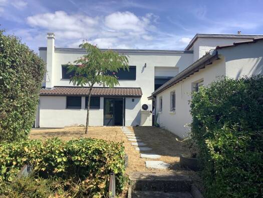 Maison de ville à vendre 620 000 € 5 pièces 4 chambres 140 m² 207 m² de terrain Fresnes 94260