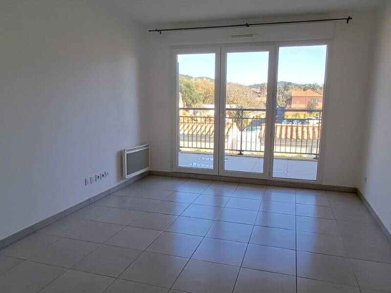 Maison à louer, 56m², HYERES