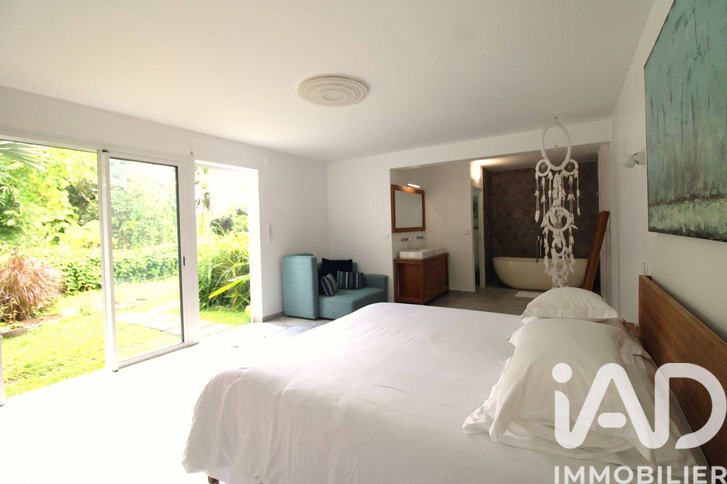 Maison à vendre, 192m², PETIT BOURG