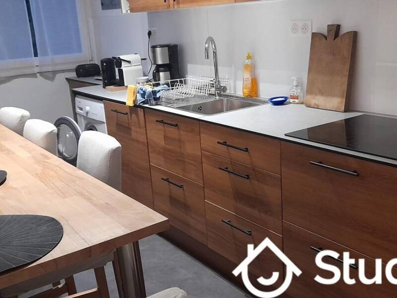 Maison à louer, 82m², MARSEILLE 8E