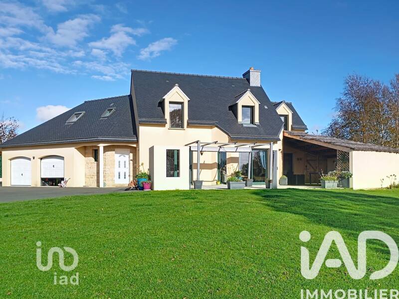 Maison à vendre, 174m², PLUMELIAU