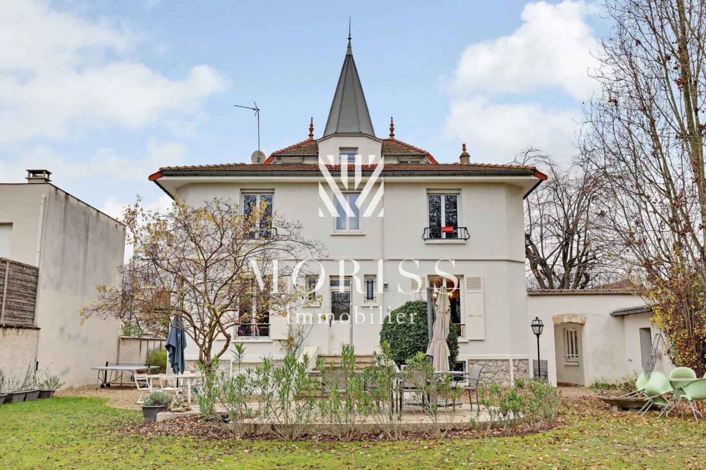 Maison à vendre, 247m², SAINT MAUR DES FOSSES