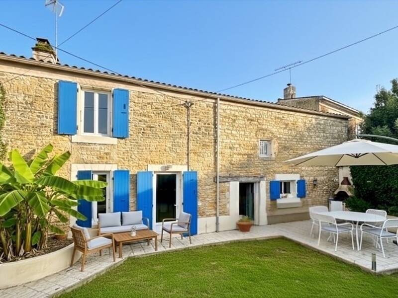Maison à vendre, 130m², SURGERES