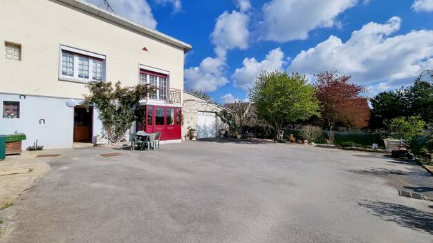 Maison à vendre 325 000 € 5 pièces 3 chambres 125 m² 628 m² de terrain Centre Breuillet 91650