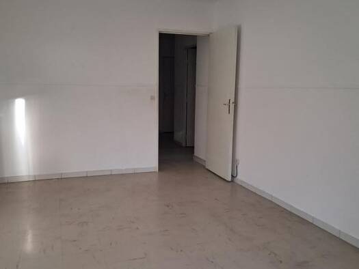 Appartement à vendre 213 000 € 4 pièces 76 m² Peymeinade 06530