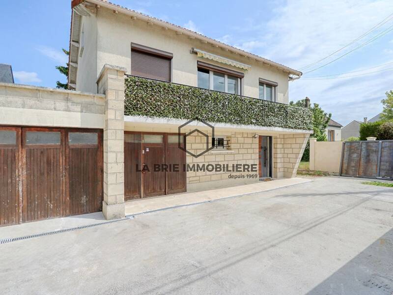 Maison à louer, 142m², VILLECRESNES