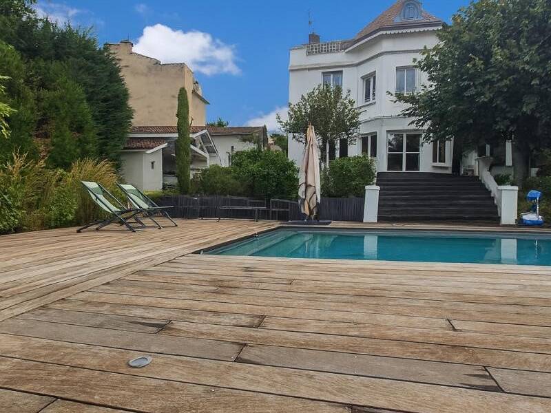 Maison à vendre, 275m², SAINT ETIENNE