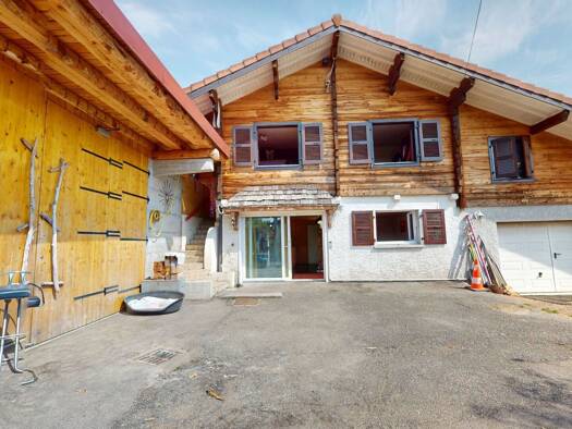 Maison à vendre 550 000 € 5 pièces 4 chambres 134 m² 1 016 m² de terrain Perrignier 74550