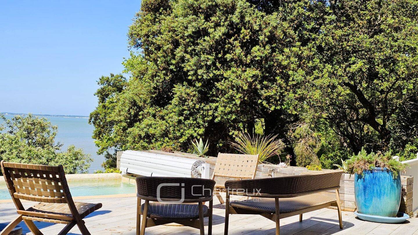 Maison à vendre, 162m², MESCHERS SUR GIRONDE