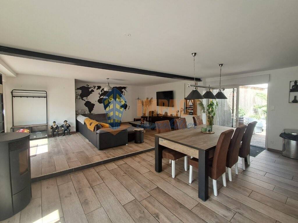 Maison à vendre, 208m², LOOS