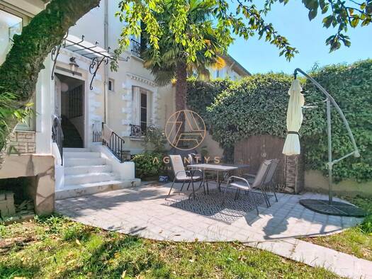 Maison à vendre 685 000 € 5 pièces 4 chambres 100,28 m² 172 m² de terrain Saint-Maur-des-Fossés 94100