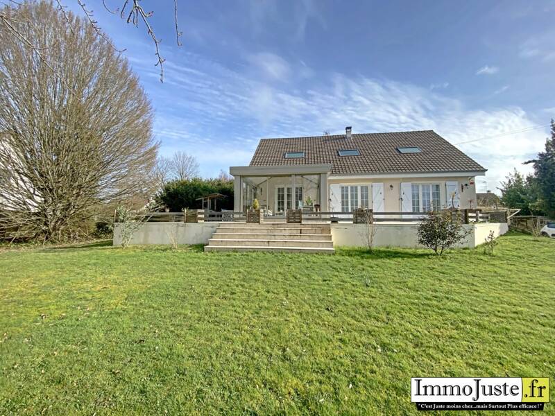 Maison à vendre, 152m², LES ESSARTS LE ROI