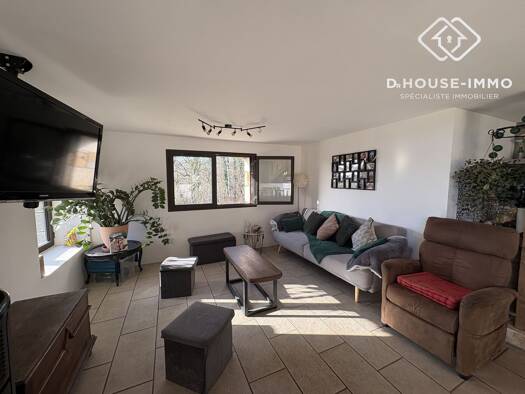 Maison à vendre 189 500 € 6 pièces 3 chambres 189 m² 4 304 m² de terrain Villars 24530