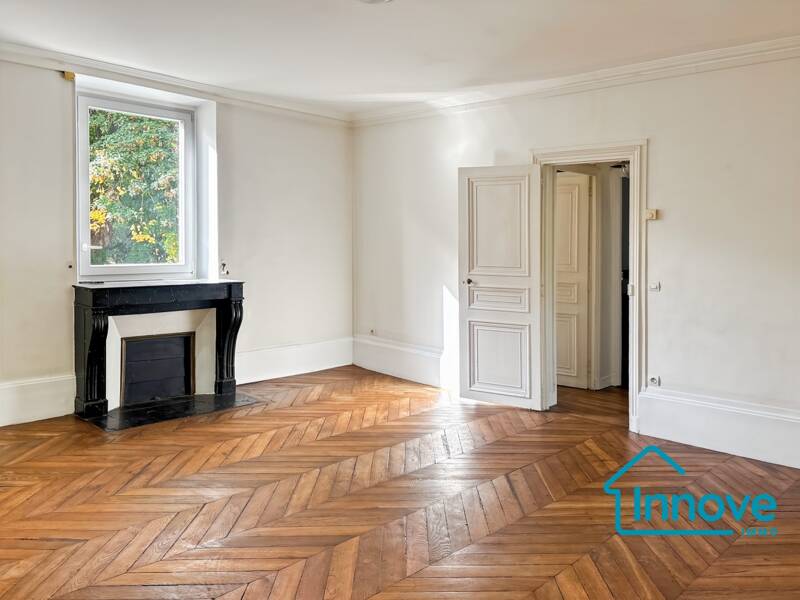 Maison à louer, 117m², VERSAILLES