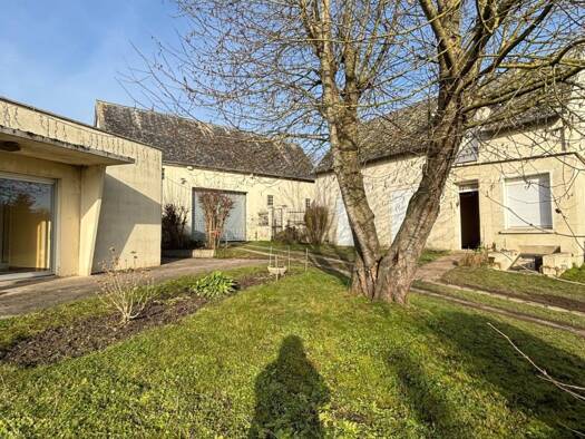 Maison de plain-pied à vendre 128 000 € 6 pièces 4 chambres 143 m² 1 299 m² de terrain Renansart 02240