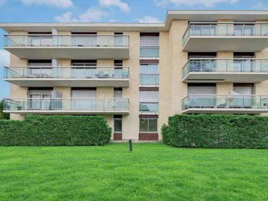 Appartement à vendre 262 500 € 2 pièces 1 chambre 49 m² RDC/3 Le Tir Maisons-Laffitte 78600