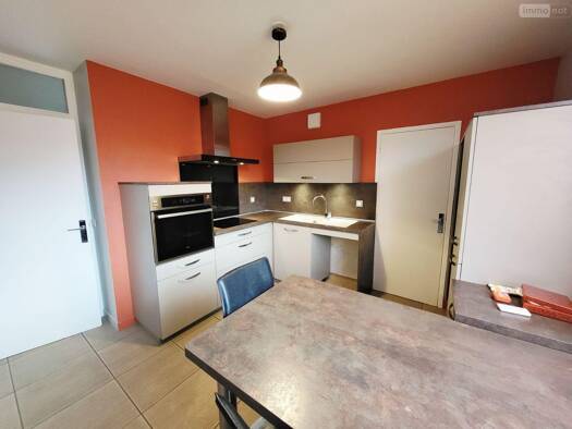 Appartement à vendre 99 640 € 3 pièces 2 chambres 88 m² 3ème étage Ussel 19200