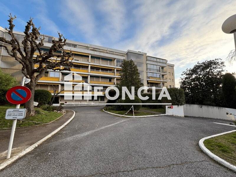 Maison à louer, 31m², CANNES LA BOCCA