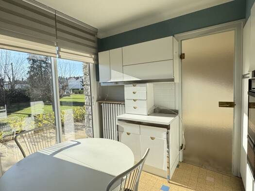 Appartement à vendre 205 000 € 5 pièces 3 chambres 108 m² RDC/1 Grande Couronne Saint-Just-Saint-Rambert 42170