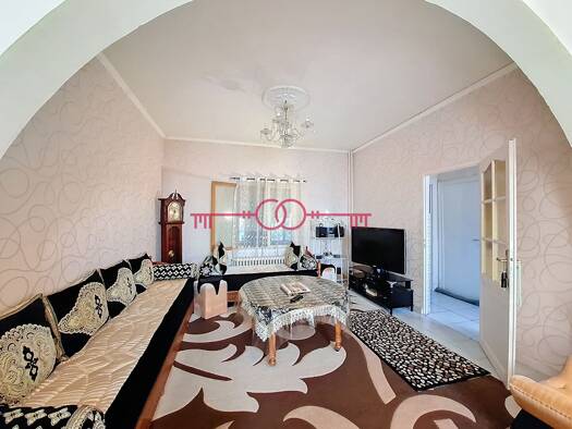 Maison à vendre 248 400 € 5 pièces 3 chambres 125 m² 490 m² de terrain Laforest Châlons-en-Champagne 51000