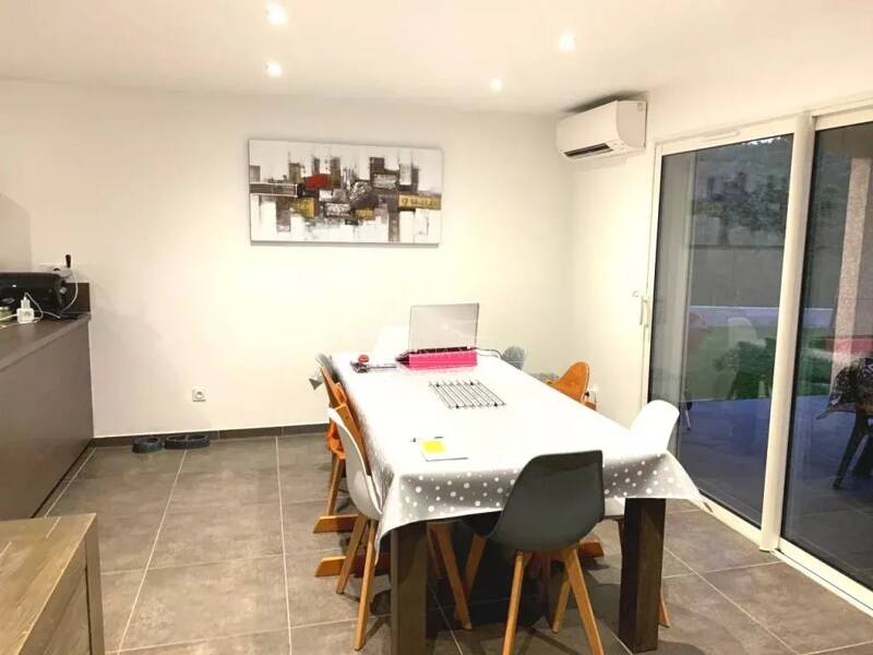 Maison à louer, 143m², VENTISERI