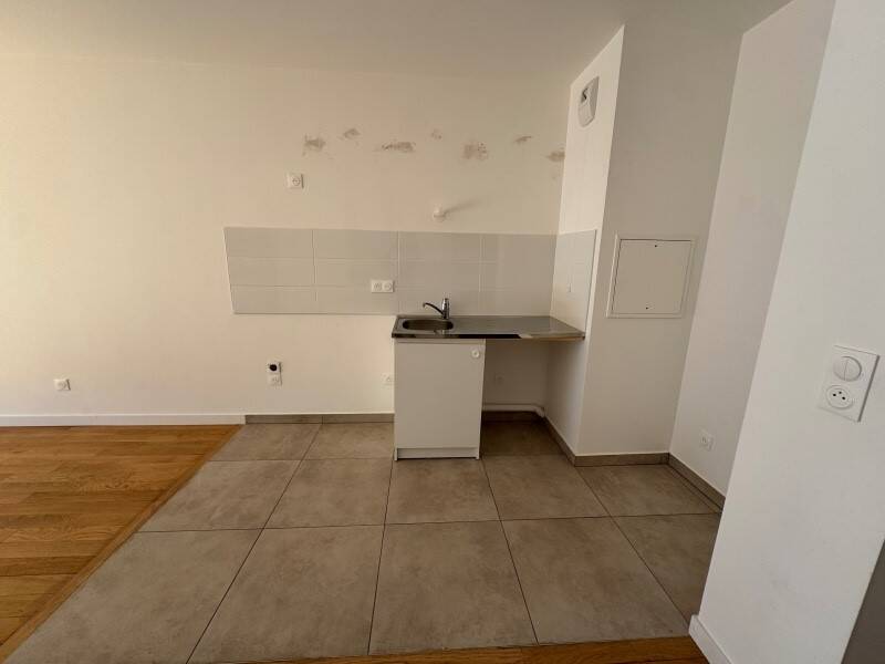 Maison à louer, 43m², COURBEVOIE