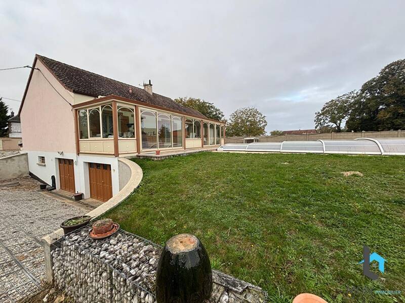 Maison à vendre, 123m², HOUDAN