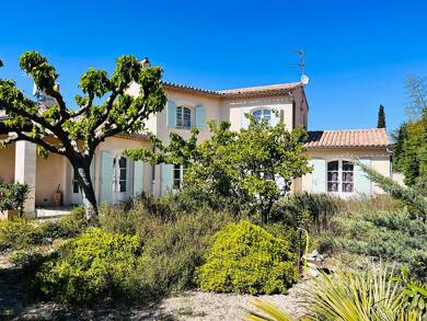 Villa à vendre 350 000 € 5 pièces 4 chambres 168 m² 1 000 m² de terrain Périurbain Sud Bagnols sur Ceze 30200