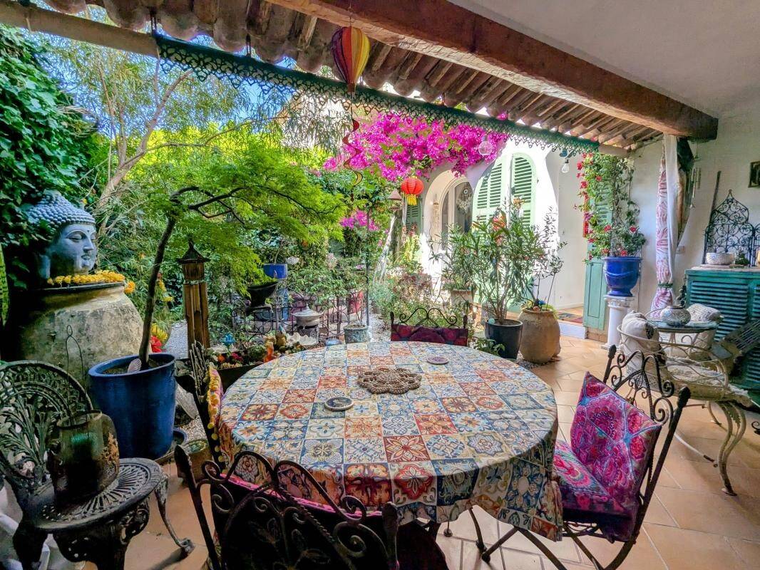 Maison à vendre, 230m², PUGET VILLE