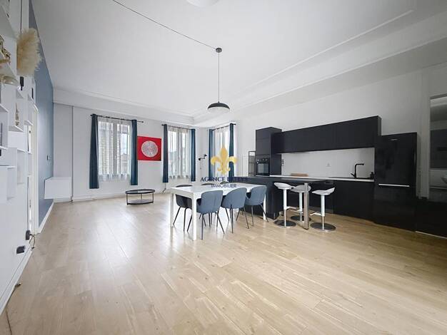 Appartement à vendre 285 000 € 3 pièces 2 chambres 93 m² 1er étage Coye-la-Forêt 60580