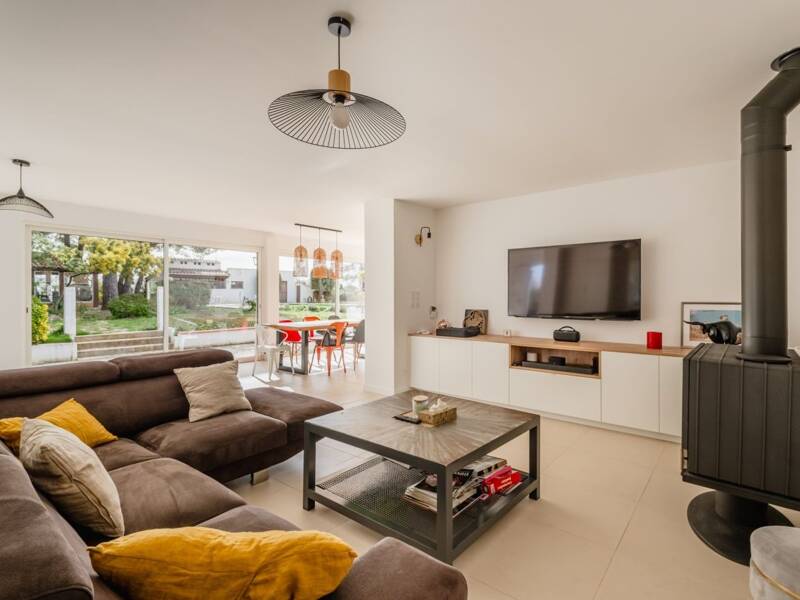 Maison à vendre, 195m², BESSAN