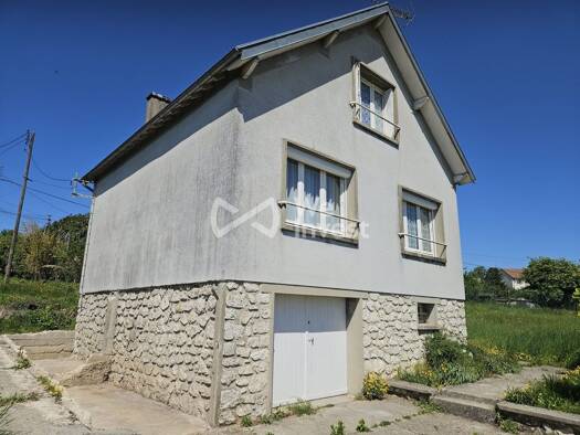 Maison à vendre 224 000 € 4 pièces 3 chambres 75 m² 1 087 m² de terrain Centre Ville Centre et Nord Coulommiers 77120