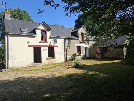 Maison à vendre 156 750 € 6 pièces 3 chambres 124 m² 4 328 m² de terrain Guémené-Penfao 44290