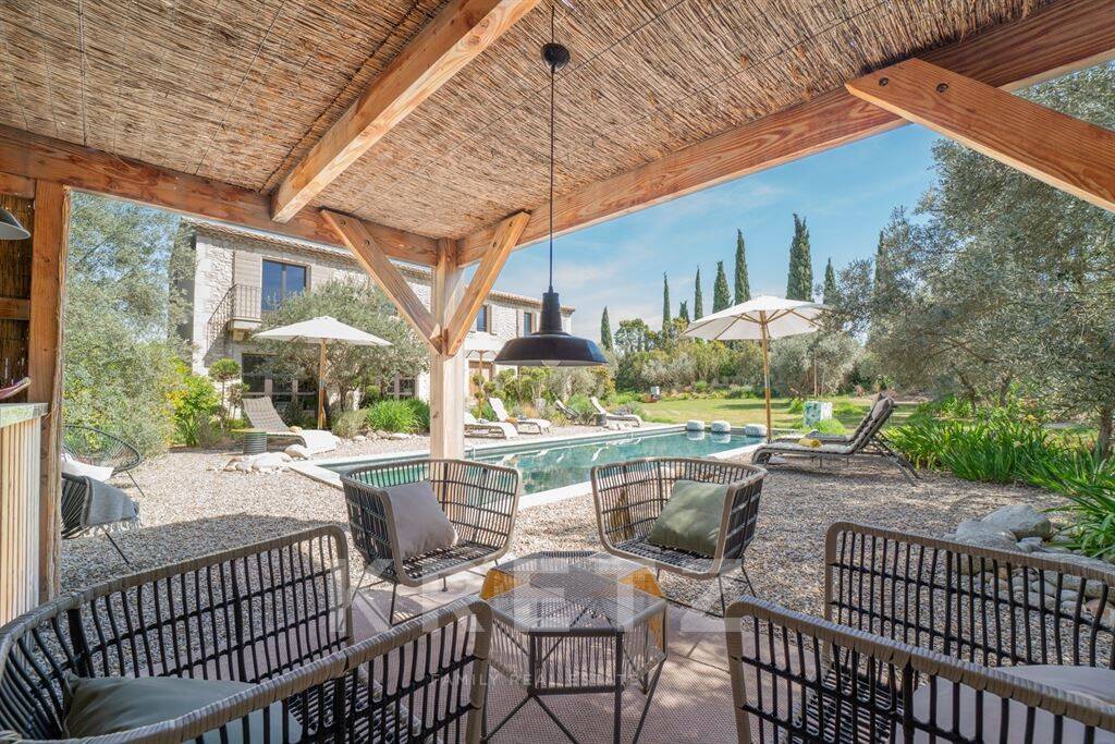 Maison à vendre, 270m², EYGALIERES