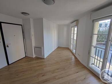 Appartement à louer 822 € 2 pièces 1 chambre 42,4 m² 2ème étage Corbeil Essonnes 91100