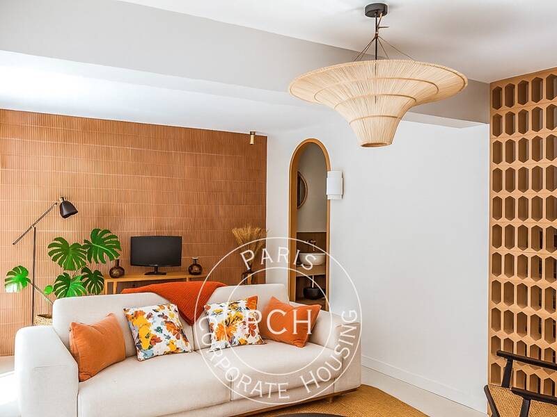 Maison à louer, 143m², SURESNES